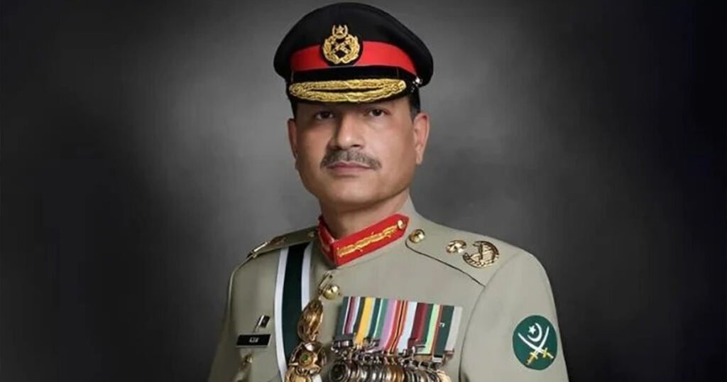 পাকিস্তানে আরও ক্ষমতাধর হলেন অসীম মুনির