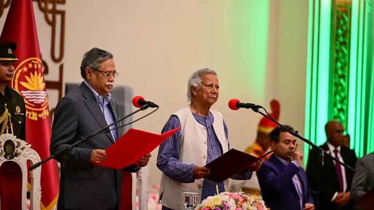 অন্তর্বর্তী সরকারের শপথ ও গঠন প্রক্রিয়া বৈধ