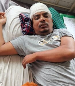 আড়াইহাজারে বসতবাড়িতে ডাকাতি, আহত ২