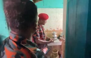 নারায়ণগঞ্জে সিলিন্ডারের পাইপ লিকেজ থেকে জমে থাকা গ্যাসের বিস্ফোরণে একই পরিবারের চারজন সহ দগ্ধ ৫